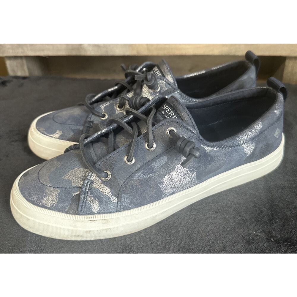 Sperry Crest Vibe Size 8.5 Metallic Silver Navy Camo Sneakers Leather